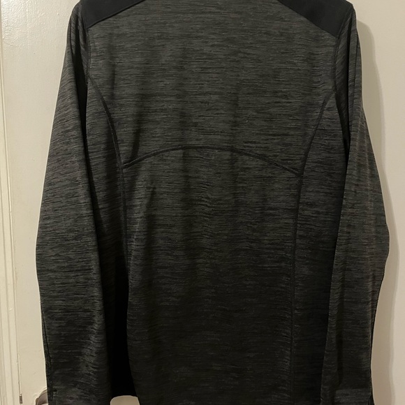 Columbia lightweight zip performance pullover, large - Picture 3 of 7